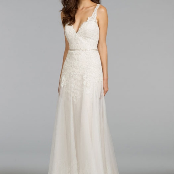 BRAND NEW Alvina Valenta Av9405 wedding dress